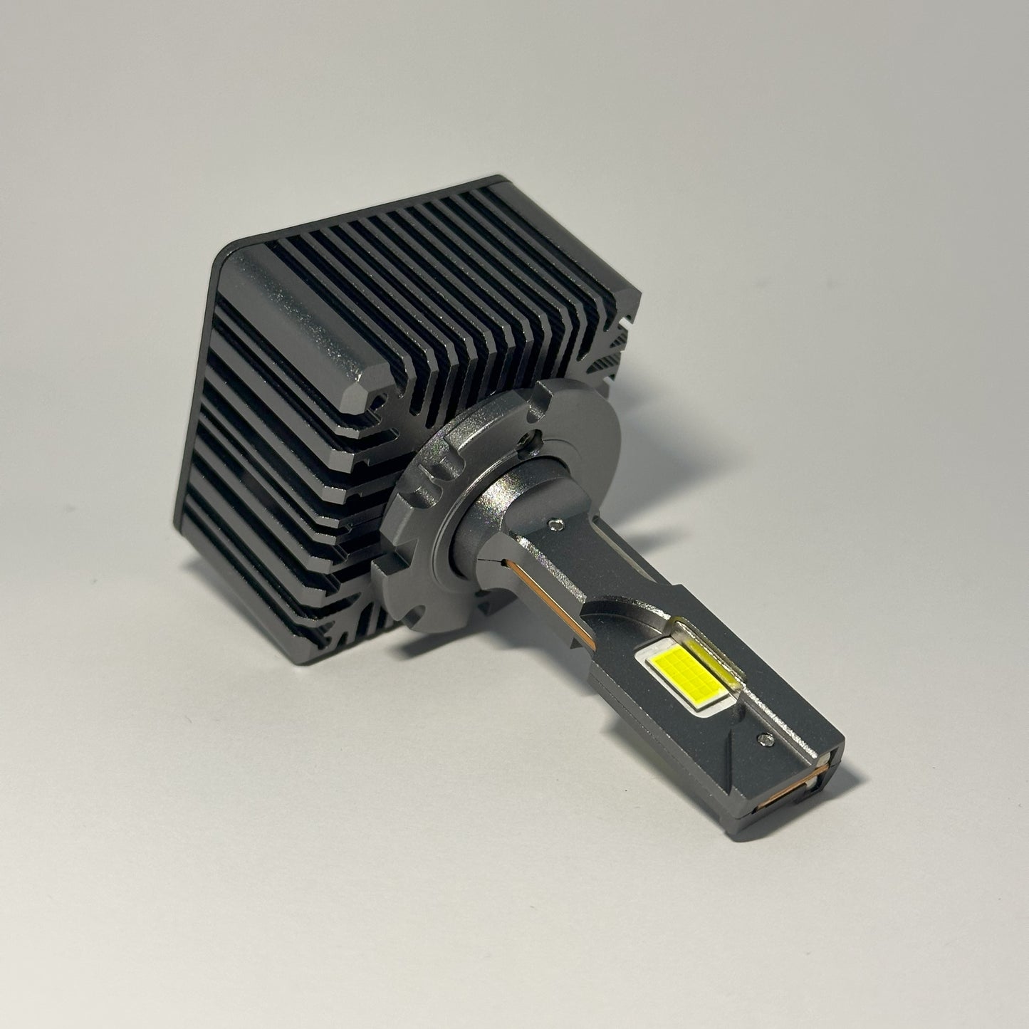 D1S LED 90w 30000lm 6000k komplektas | Automobiliams