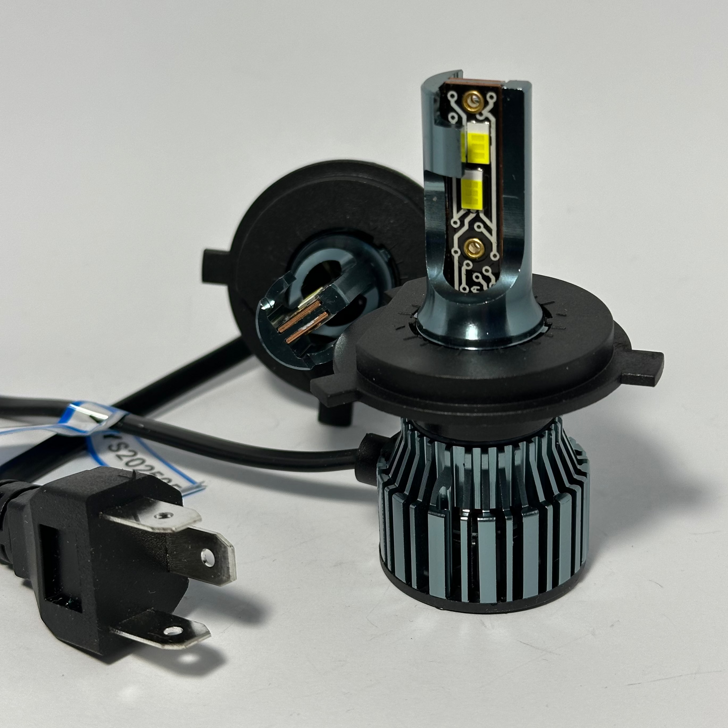 H4 LED 50w 4000lm 6000k komplektas | Automobiliams