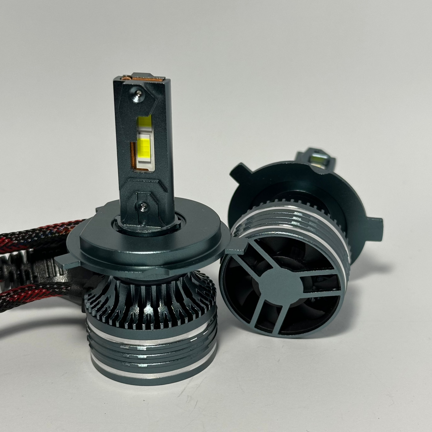 H4 LED 130w 8000lm 6000k komplektas | Automobiliams